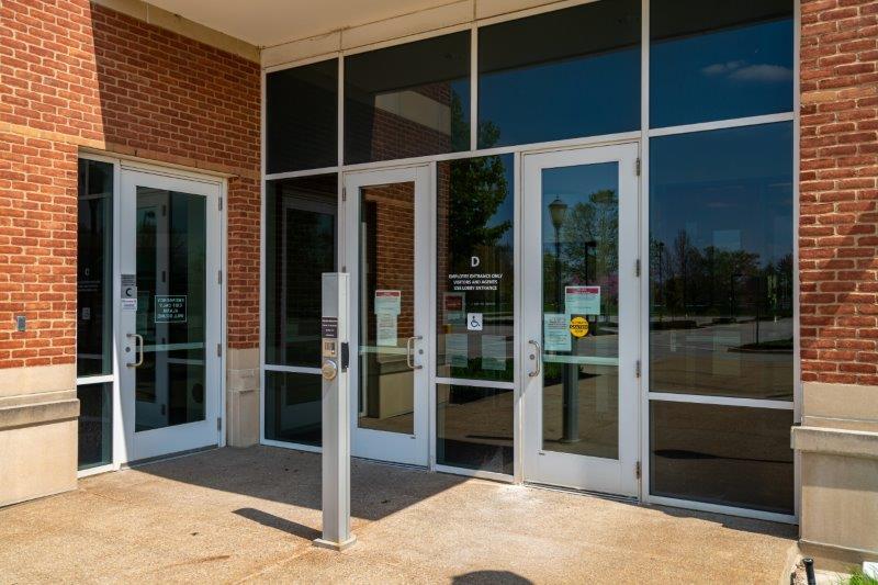 More Photos Of 5400 New Albany Rd, New Albany Office For Lease