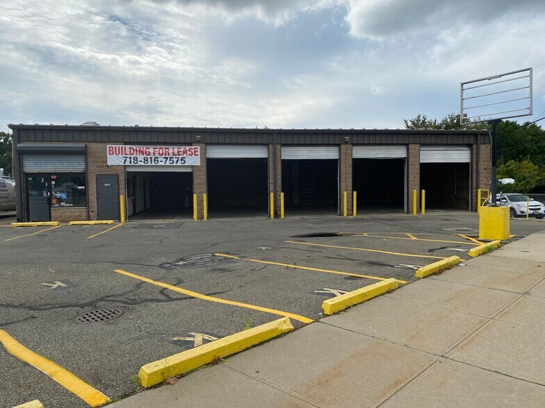 More Photos Of 2534 Forest Ave, Staten Island Auto Repair For Lease