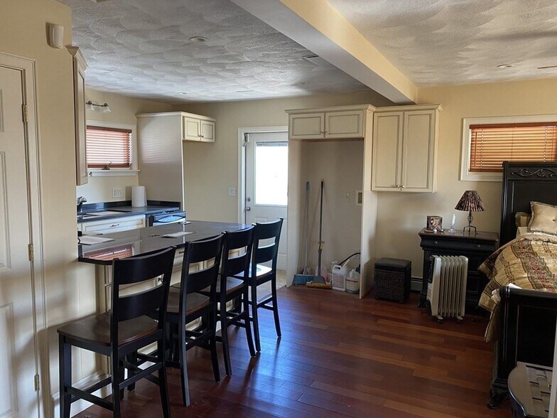 More Photos Of 1074 Washington St, Attleboro Storefront Retail Residential For Sale
