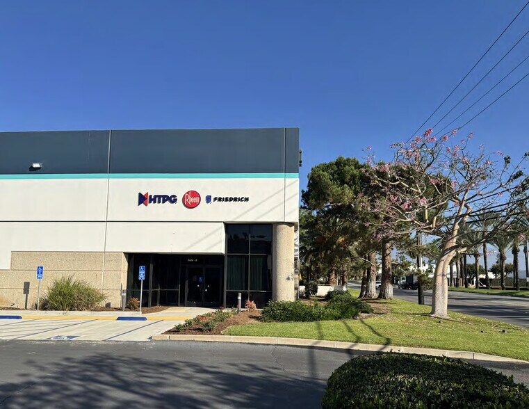 More Photos Of 1810 S Vineyard Ave, Ontario Warehouse For Sale