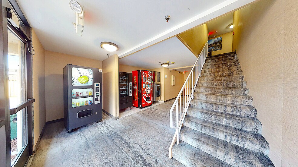 More Photos Of 1720 Sisk Rd, Modesto Hotel For Sale