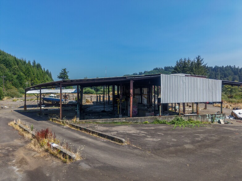 More Photos Of 2600 Lower Smith River rd, Reedsport Industrial For Sale