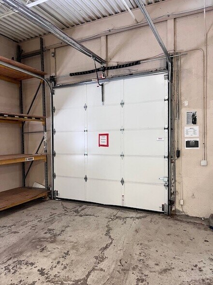 More Photos Of 14300 Industrial Ave N, Maple Heights Manufacturing For Lease