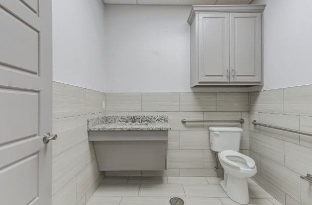 More Photos Of 3300-3302 82nd St, Lubbock Unknown For Lease