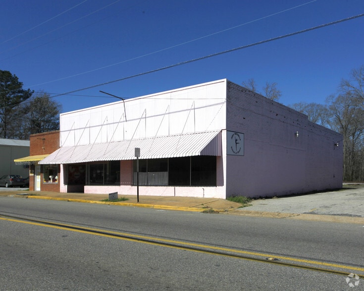 Primary Photo Of 911 1st St SW, Childersburg Storefront For Sale