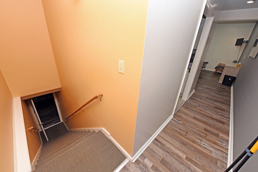 More Photos Of 10 Deer Crossing Trl, Blairsville Office For Lease