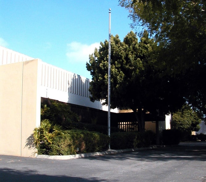 More Photos Of 3550 Thomas Rd, Santa Clara Manufacturing For Lease