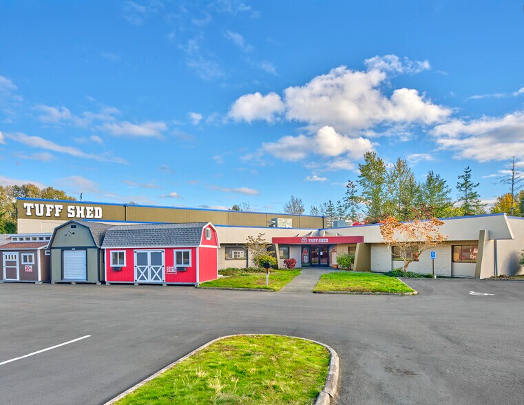More Photos Of 17500 W Valley Hwy, Tukwila Warehouse For Lease