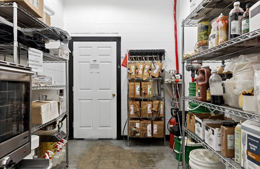 More Photos Of 8855 Dayton Pike, Soddy Daisy Restaurant For Lease