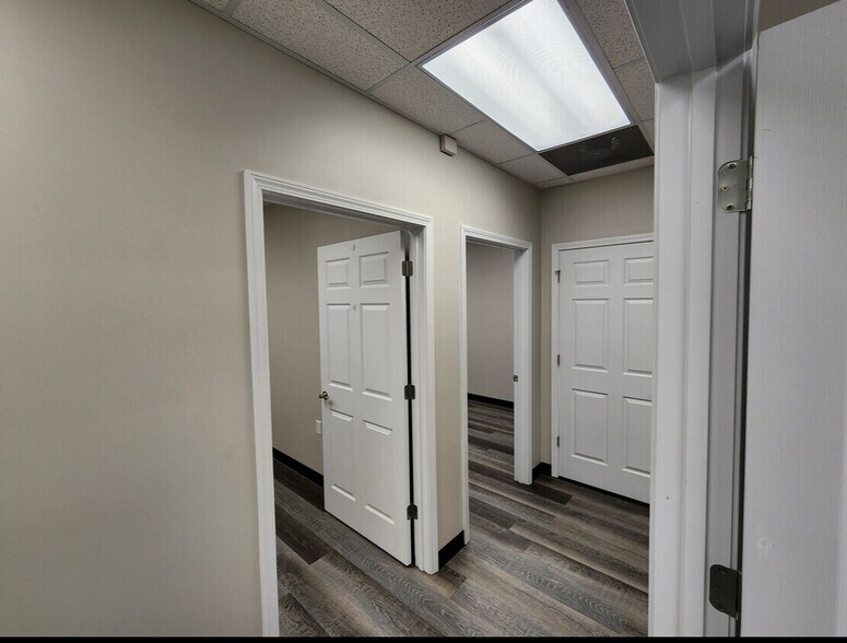 More Photos Of 368 W Pike St, Lawrenceville Office For Lease