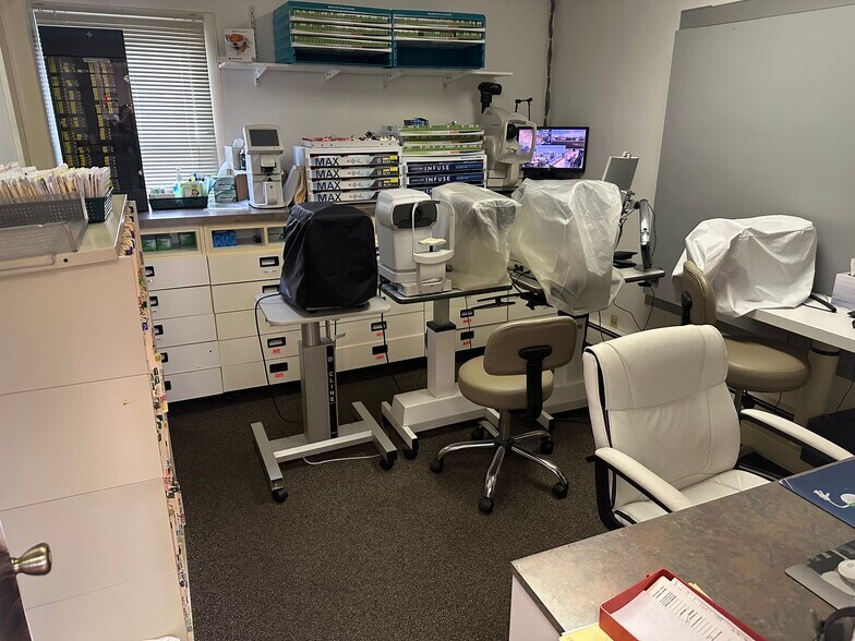 More Photos Of 3501 N Rt 9, Howell Freestanding For Lease