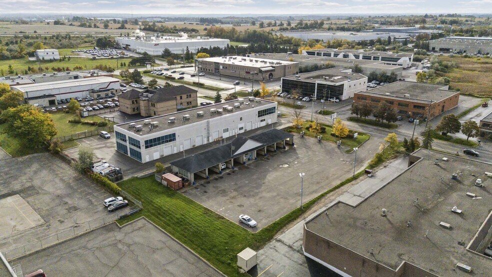 More Photos Of 1185 Stellar Dr, Newmarket Carwash For Sale