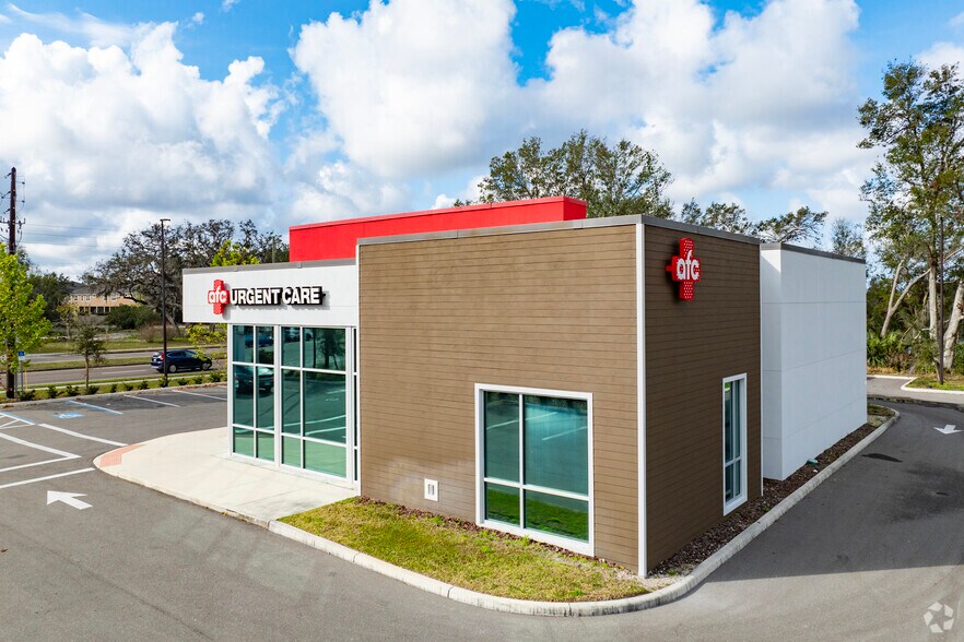 More Photos Of 11608 Boyette Rd, Riverview Coworking Space