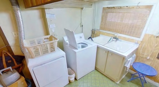 More Photos Of 15-17 Belmont St, Toronto Office Residential For Sale