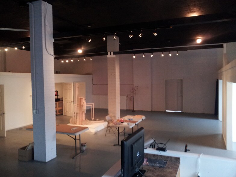 More Photos Of brewers alley in the crossroads, Kansas City Restaurant For Lease