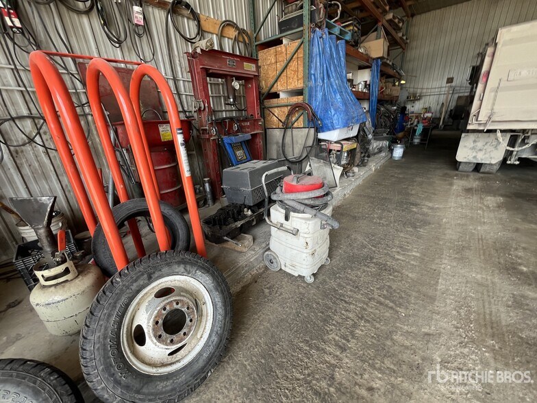 More Photos Of Gimli, MB, Gimli Land For Sale