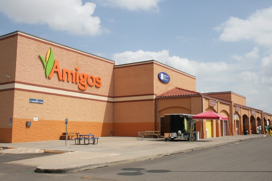 More Photos Of 112 N University Ave, Lubbock Service Station For Lease