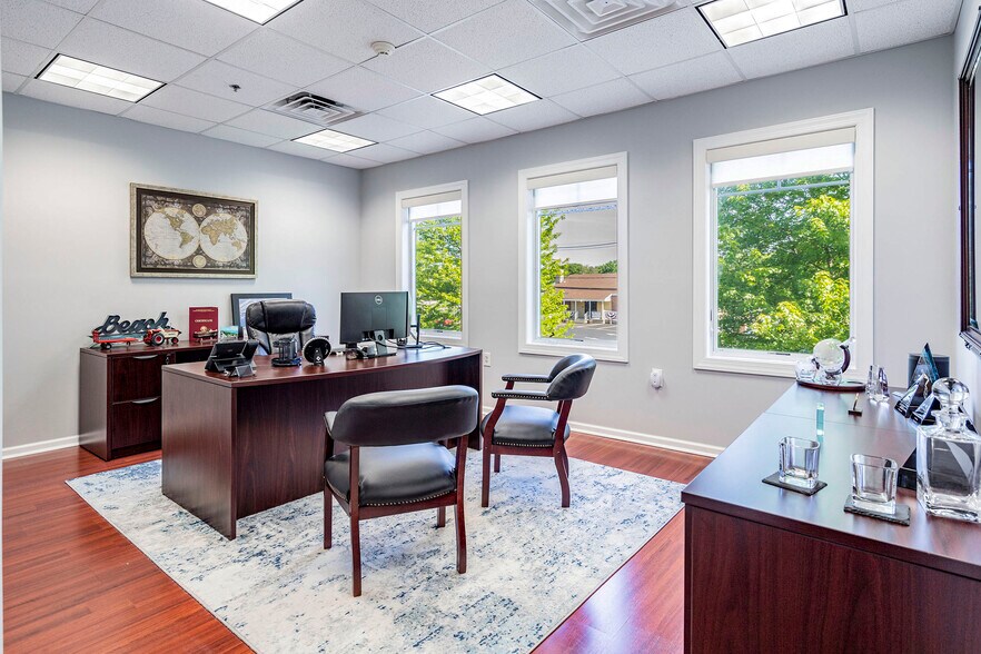 More Photos Of 807 Mantoloking Rd, Brick Office For Sale