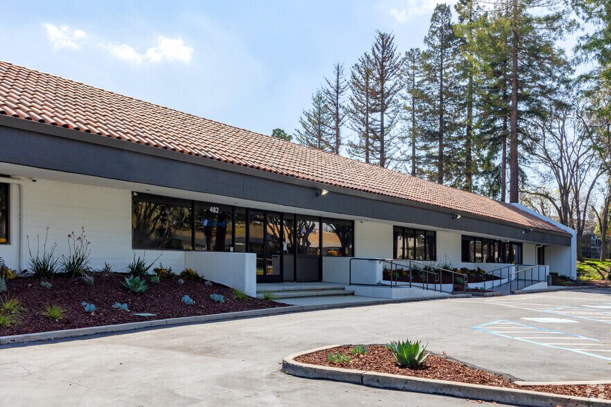 More Photos Of 480-486 Mercury Dr, Sunnyvale Light Manufacturing For Lease