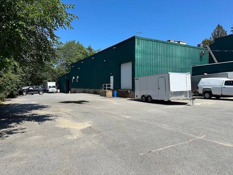 More Photos Of 10 Bartlett St, Allenstown Light Manufacturing For Lease