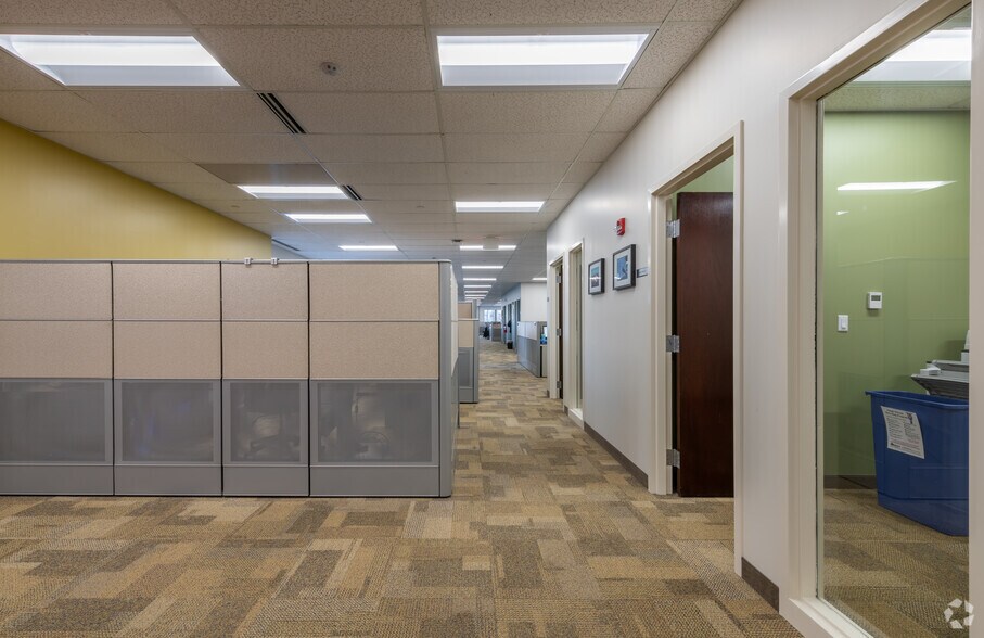 More Photos Of 50 Washington St, Westborough Office For Lease