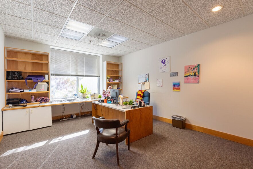 More Photos Of 222-224 S Dawson St, Raleigh Office For Sale