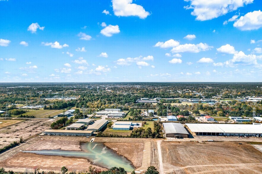 More Photos Of 22808 Hufsmith Kohrville Rd, Tomball Unknown For Lease