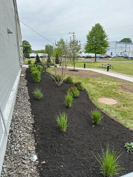 More Photos Of 250 Canal Rd, Fairless Hills Warehouse For Lease