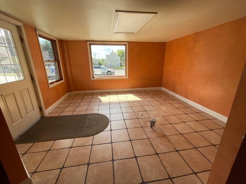 More Photos Of 59 E Main St, Sussex Storefront Retail Residential For Lease