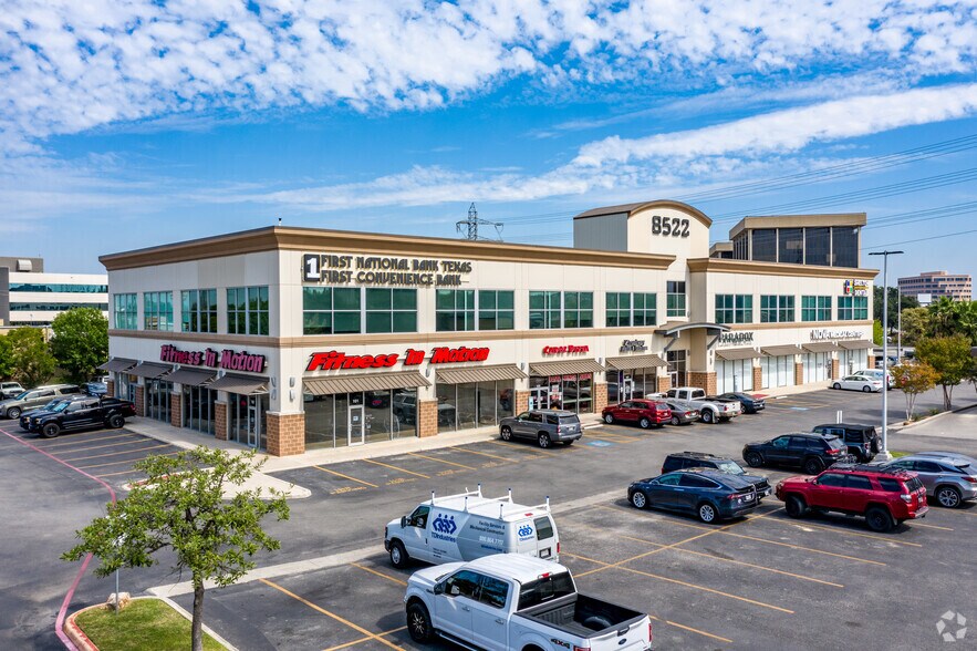 More Photos Of 8522 Broadway, San Antonio Office For Lease