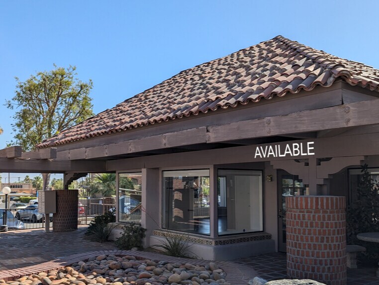 More Photos Of 73260 El Paseo, Palm Desert Unknown For Lease