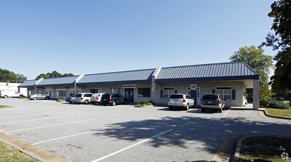 More Photos Of 109-119 Byron St, Chesapeake Office For Lease