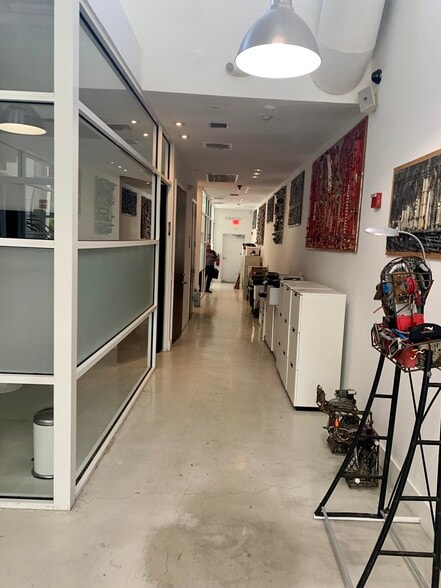 More Photos Of 7858 Turkey Lake Rd, Orlando Storefront Retail Office For Lease