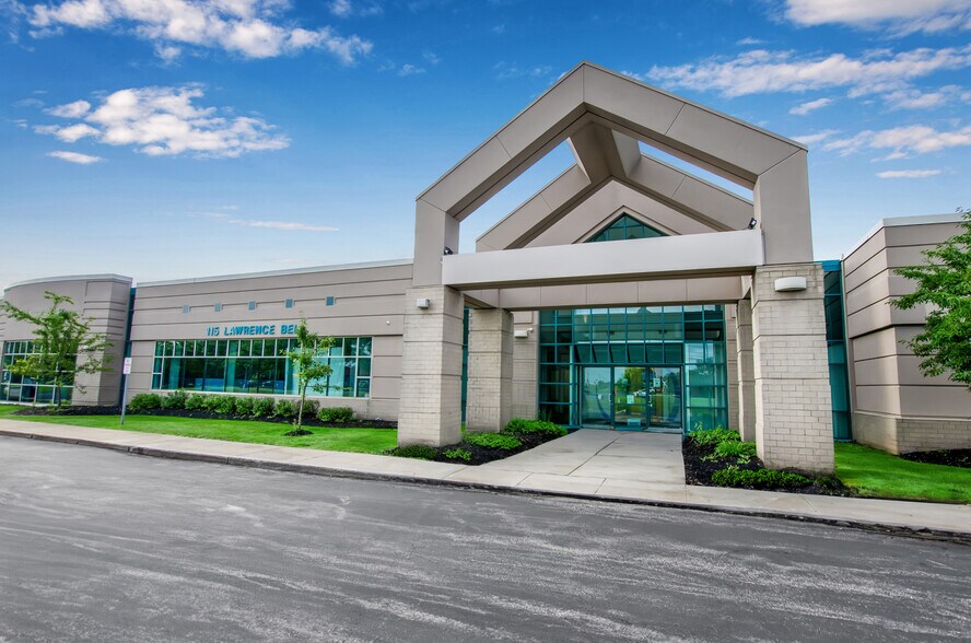 More Photos Of 75 Earhart Dr, Amherst Unknown For Lease