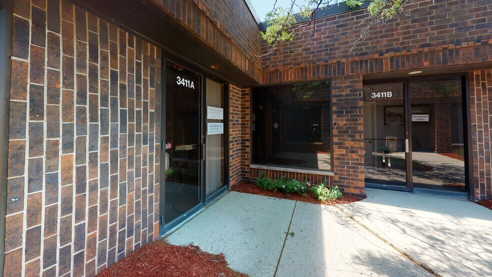 More Photos Of 3401-3419 N Kennicott Ave, Arlington Heights Medical For Lease