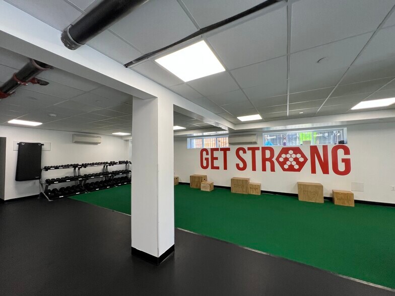 More Photos Of 2833 Georgia Ave NW, Washington Apartments For Lease