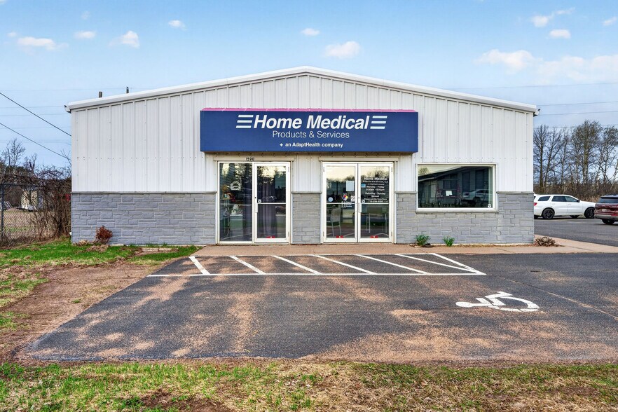 Primary Photo Of 1590 Macauley Ave, Rice Lake Flex For Sale