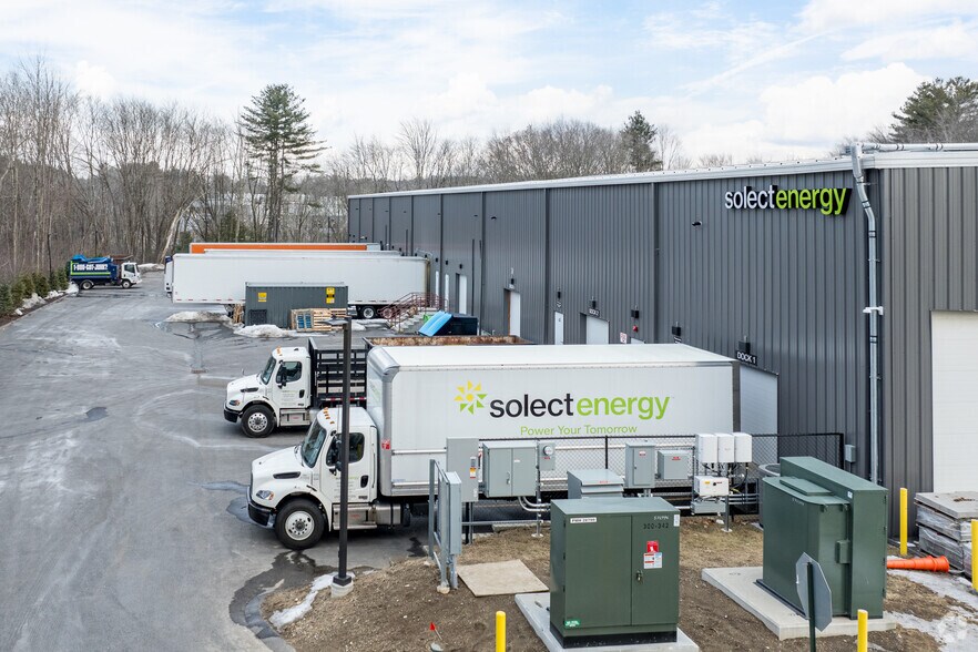 More Photos Of 77 South St, Hopkinton Research And Development For Lease