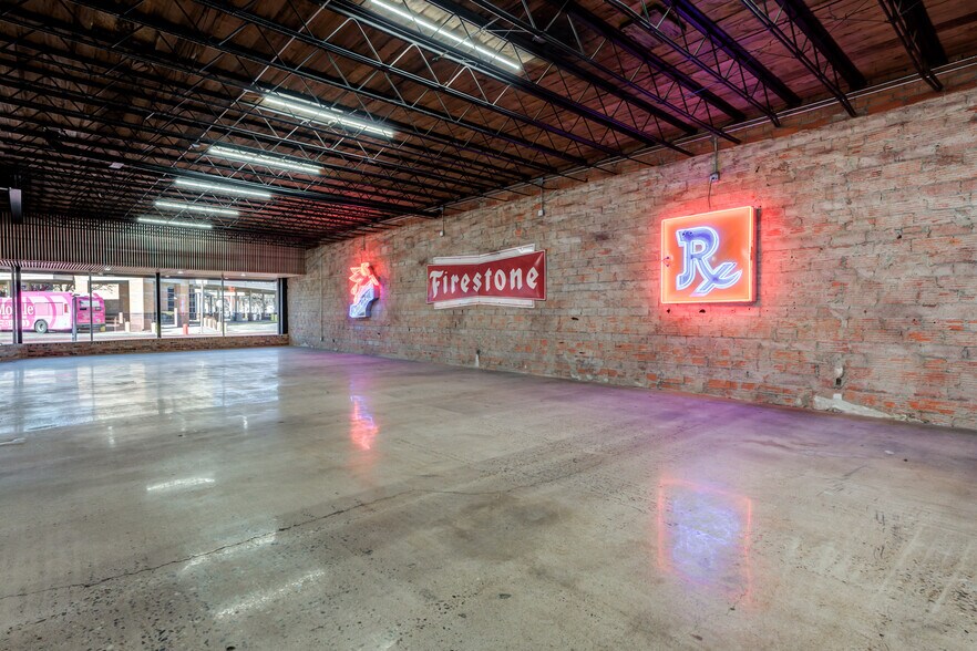 More Photos Of 1213 Crickets Ave, Lubbock Storefront For Lease