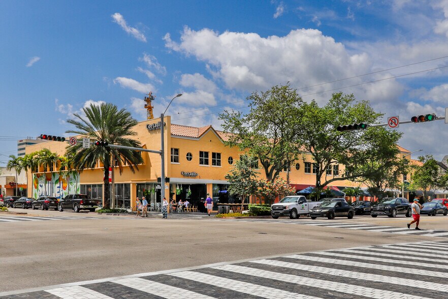 More Photos Of 200-230 Miracle Mile, Coral Gables Storefront Retail Office For Lease