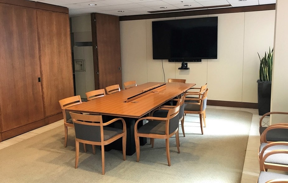 Photo of 17th Floor Ste 1700