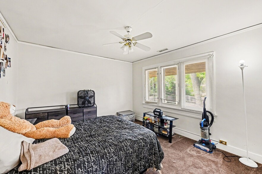 More Photos Of 611 Delaware Ave, Dayton Apartments For Sale
