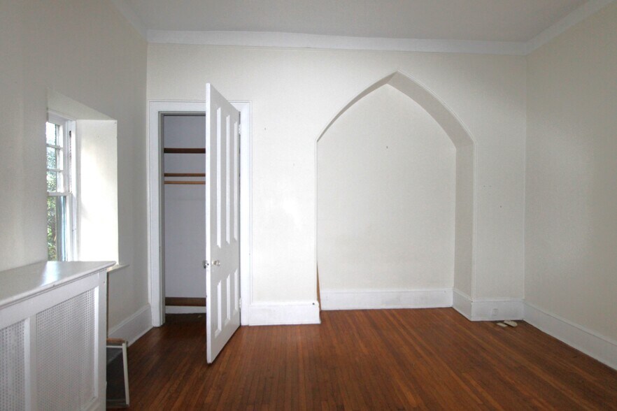 More Photos Of 5313 Baynton St, Philadelphia Apartments For Sale