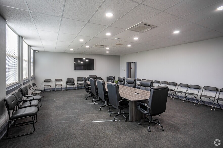 More Photos Of 1717 Bristol Caverns Hwy, Bristol Schools For Sale