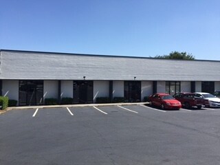 More Photos Of 464-470 Armour Dr NE, Atlanta Light Distribution For Lease