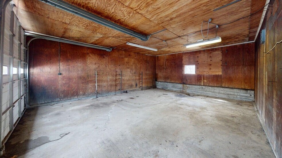 More Photos Of 235 Hunnewell Ave, Pittsfield Office For Sale