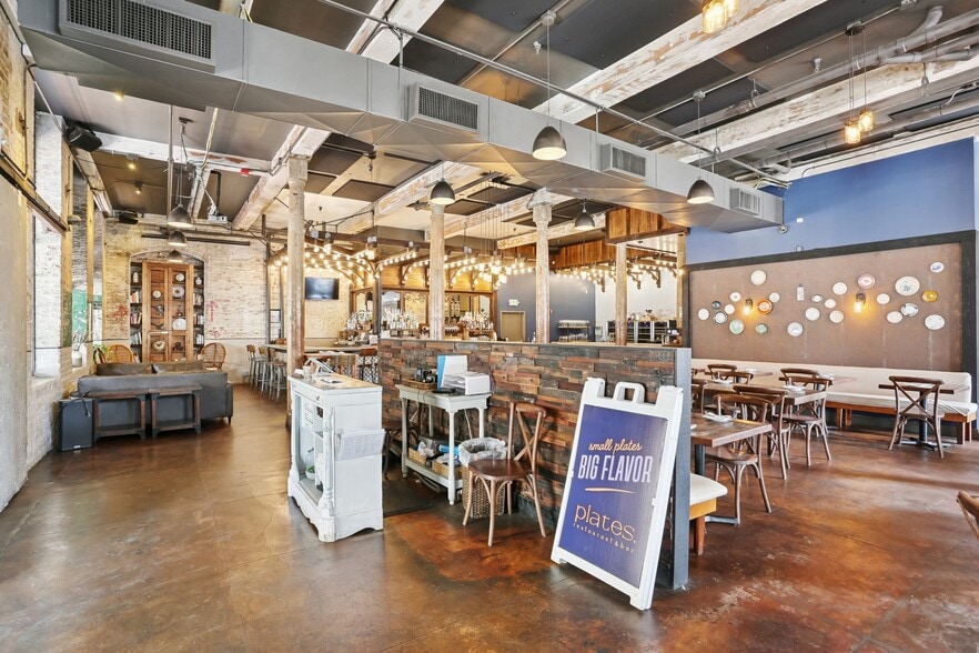 More Photos Of 1051 Annunciation St, New Orleans Restaurant For Sale