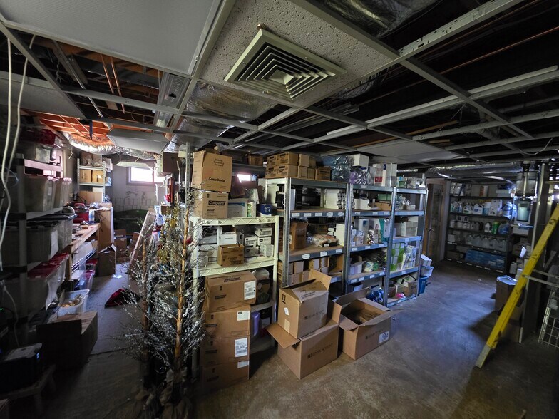 More Photos Of 45 Quassaick Ave, New Windsor Township Medical For Sale