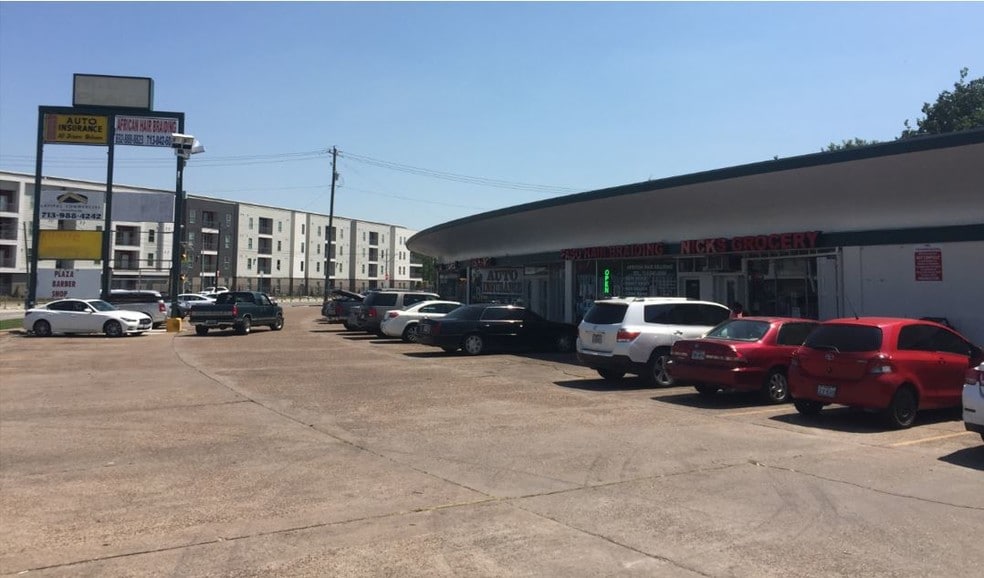Primary Photo Of 4802-4822 Martin Luther King Blvd, Houston Unknown For Lease