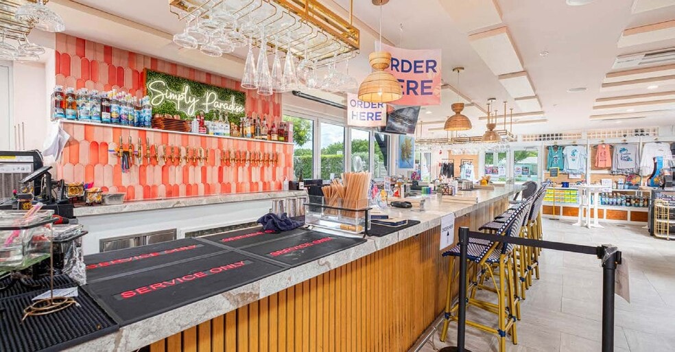 More Photos Of 90184 Overseas Hwy, Tavernier Restaurant For Sale